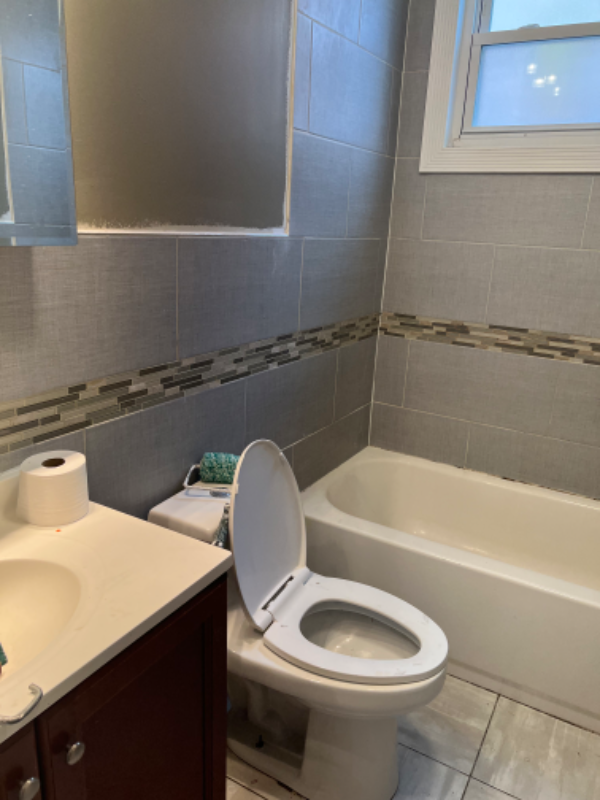 425 26Th St #1 - Photo 2 of 13