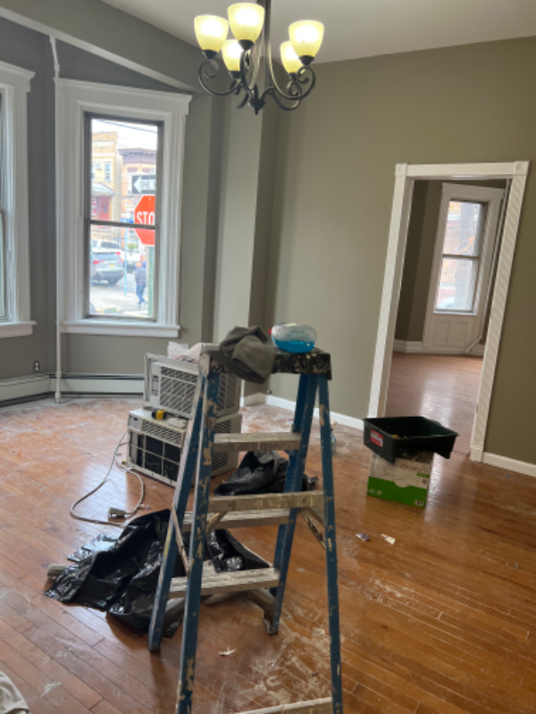 425 26Th St #1 - Photo 4 of 13