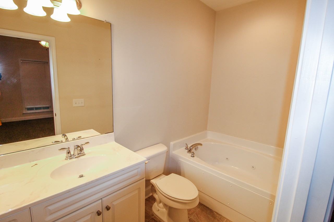 8100 Burkhalter RoadUnit 605 #1 - Photo 6 of 15
