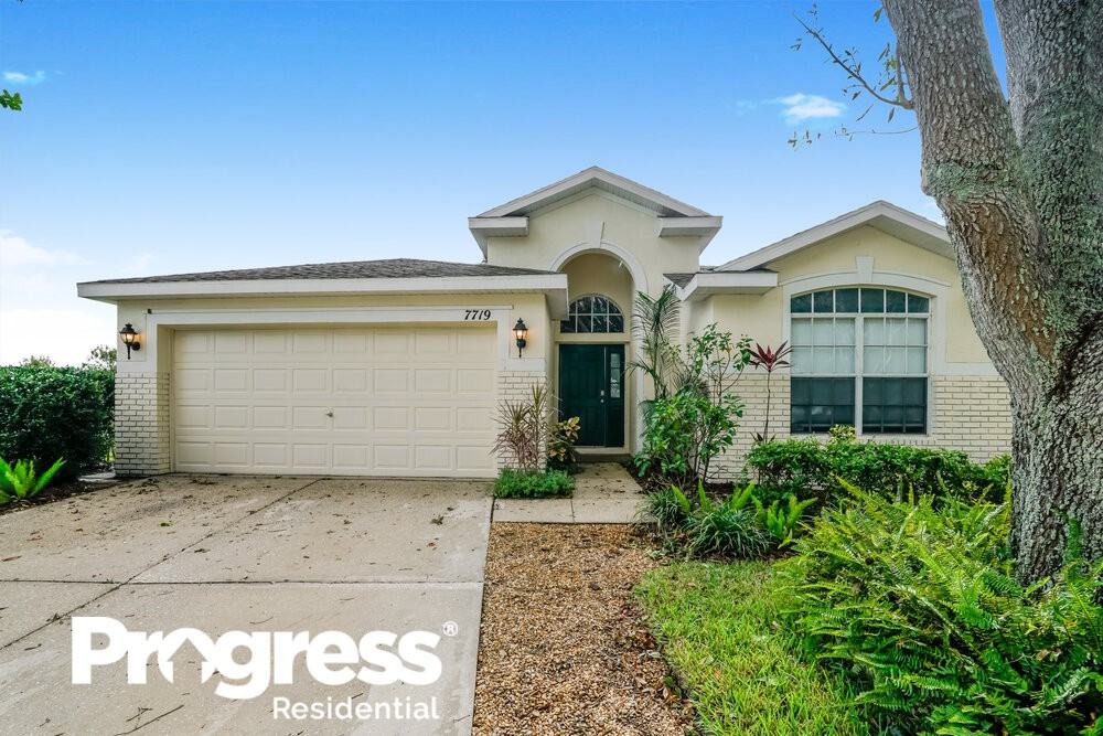 7719 Bristol Park Dr - Photo 3 of 16