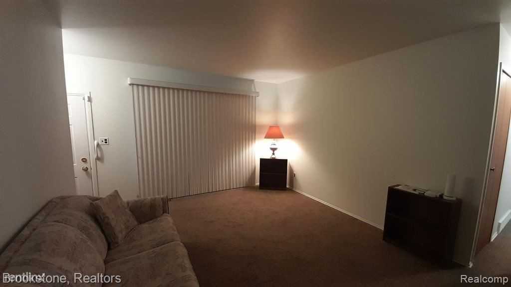 25227 Saint Clement Dr - Photo 3 of 9