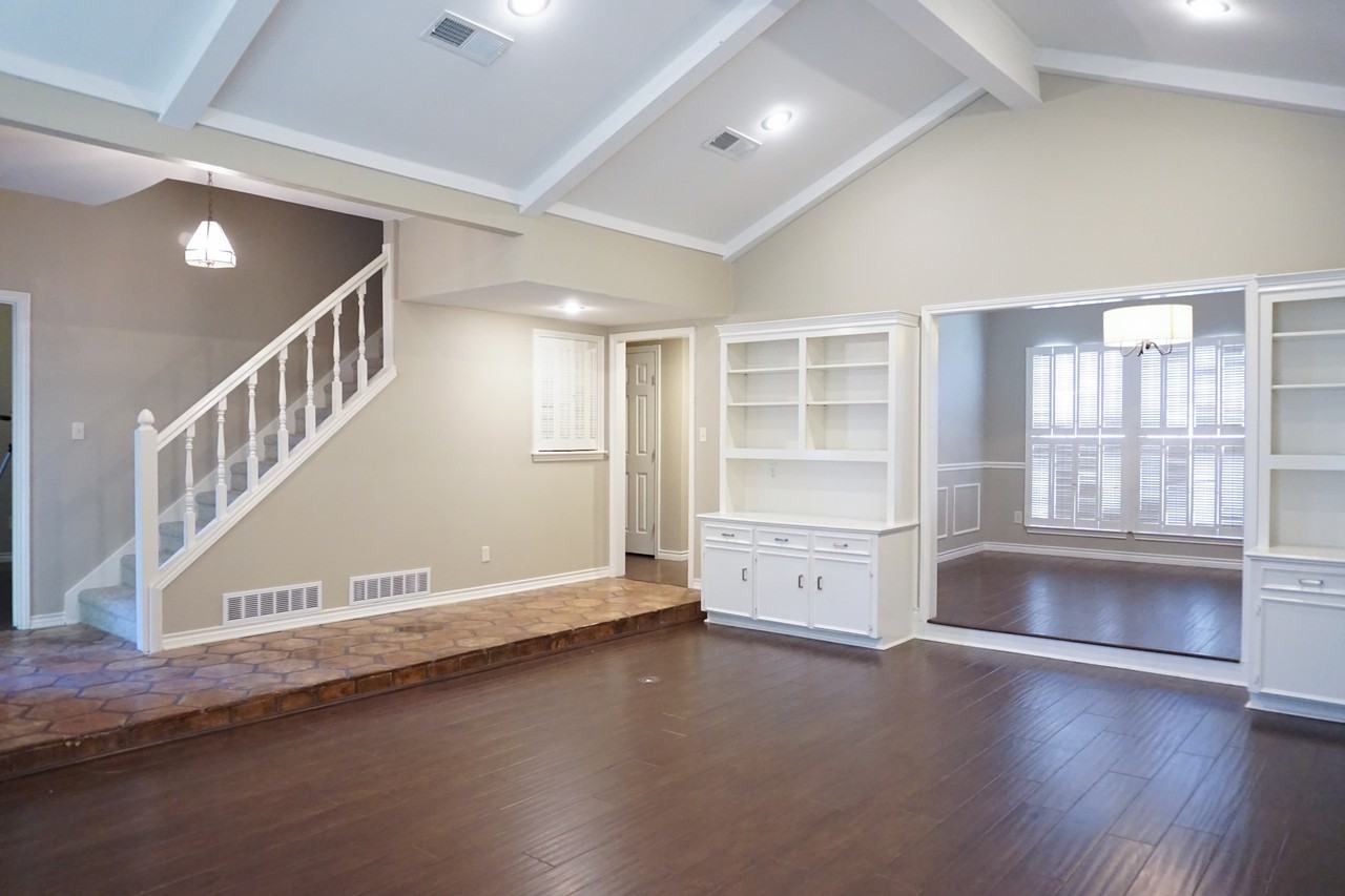 15626 Moondust Dr #15626 - Photo 4 of 30