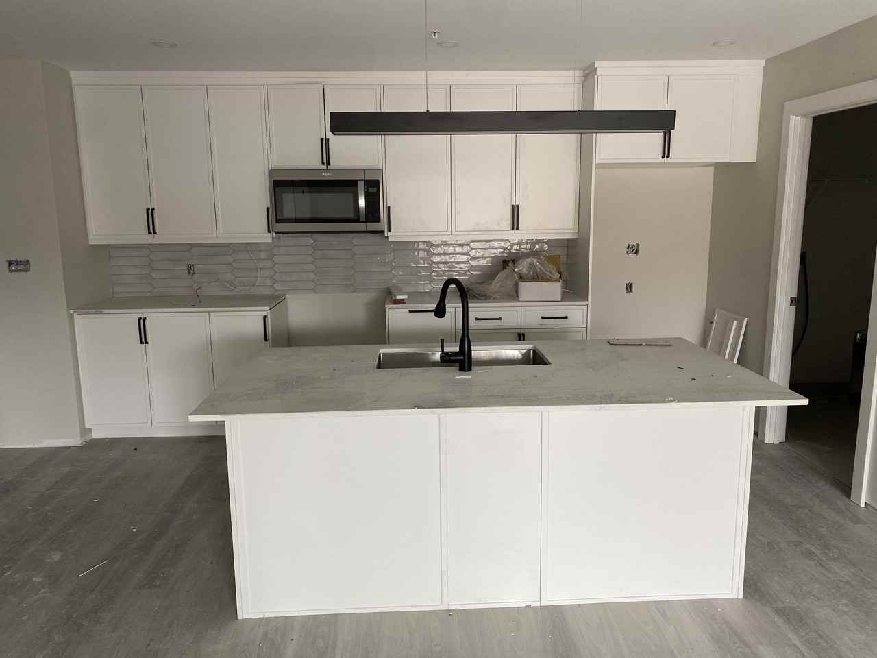 Harmony Square ll - Photo 2 of 5