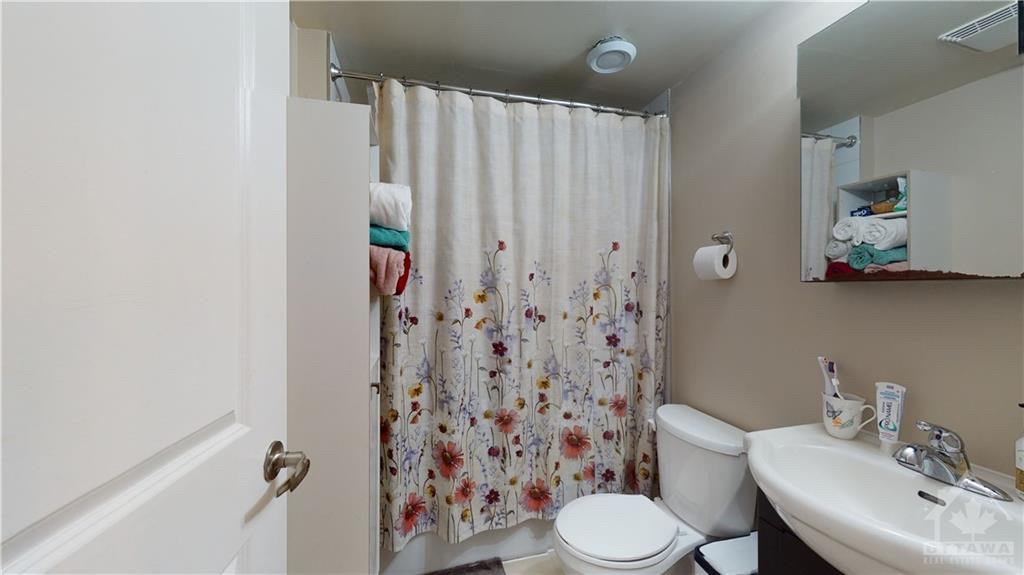 455 Green Avenue #3 - Photo 3 of 5