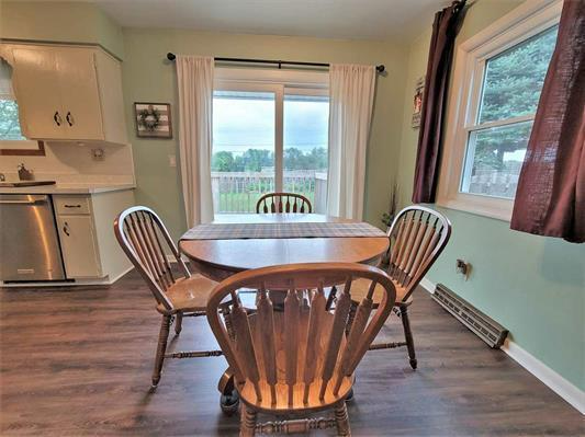 421 1st St - Photo 3 of 12