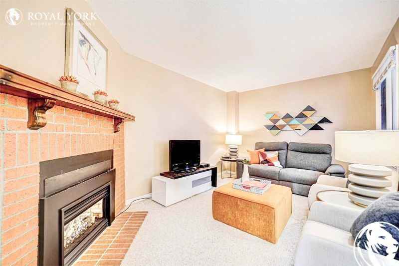 2074 Duberry Dr - Photo 3 of 40