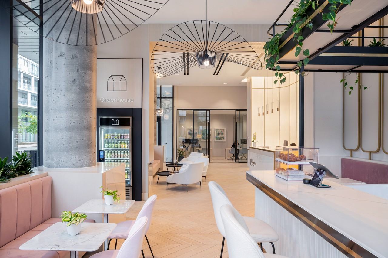 Parker - Photo 7 of 90