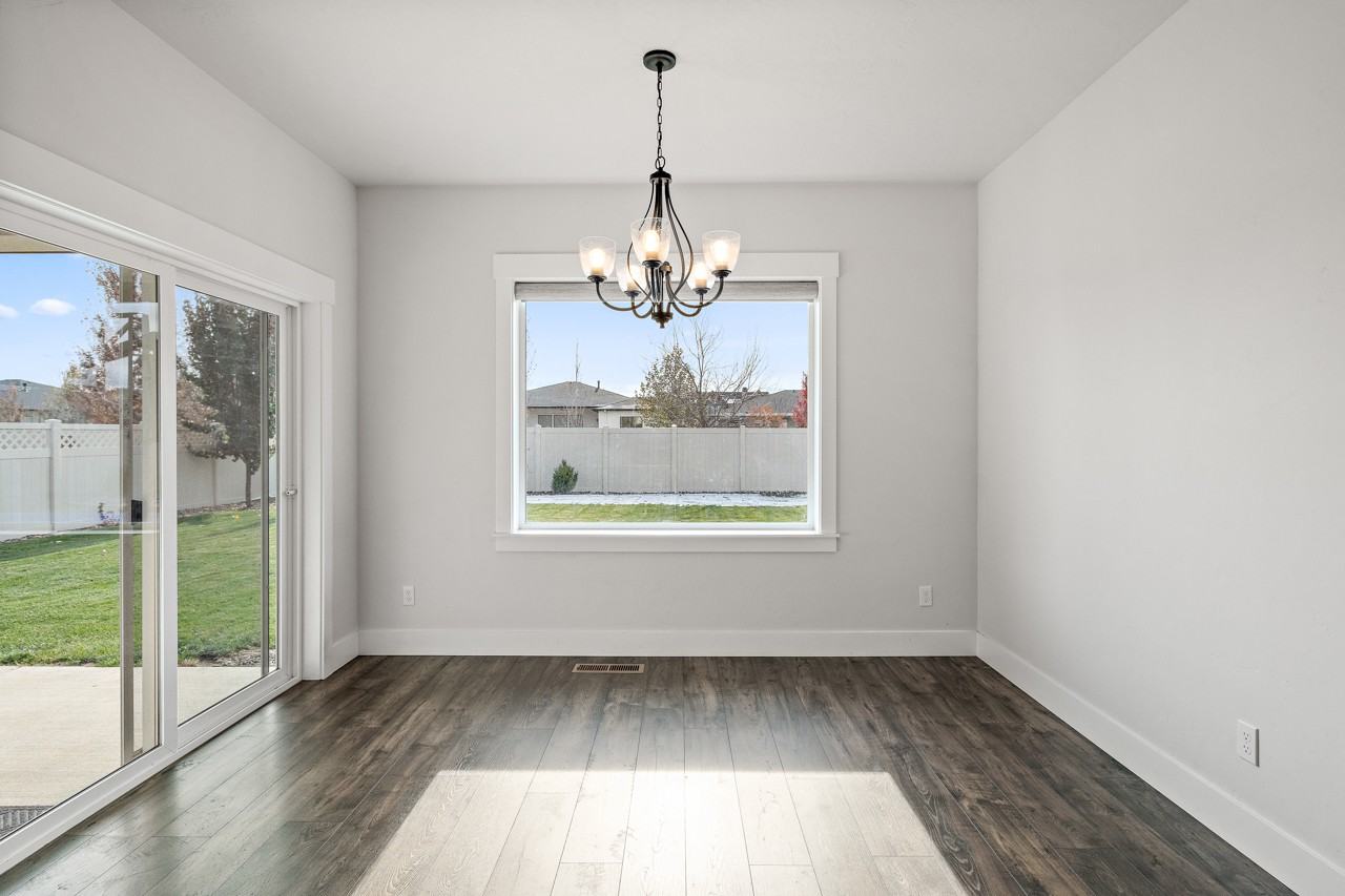 4269 W Ravenna St #1 - Photo 4 of 18