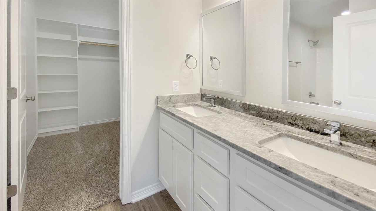 505 N Logan Ave #1 - Photo 2 of 13