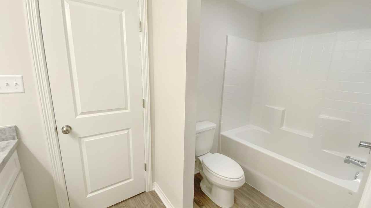 505 N Logan Ave #1 - Photo 4 of 13