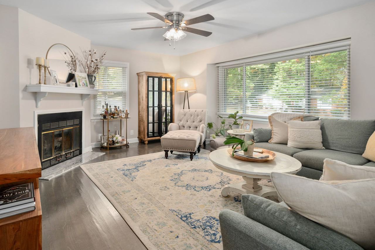 3304 Glenridge Dr #1 - Photo 5 of 22