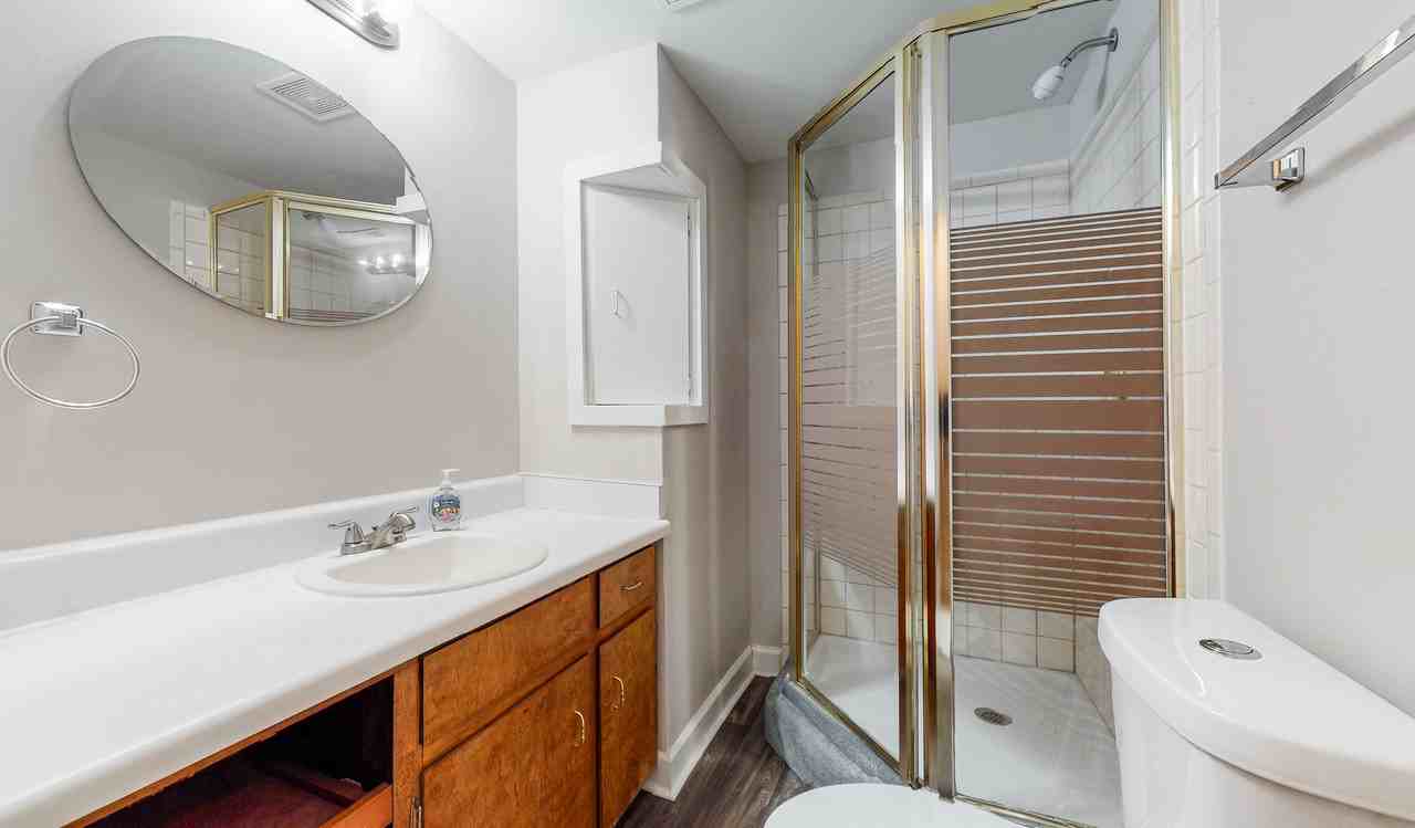 Sparta Drive - Photo 4 of 9