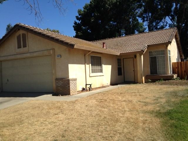 3812 Louisburg Ave - Photo 2 of 15