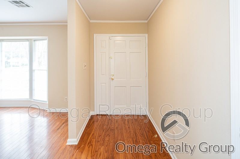 3117 Brentwood Dr - Photo 7 of 50