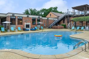 featured image of 1400 S 2nd St