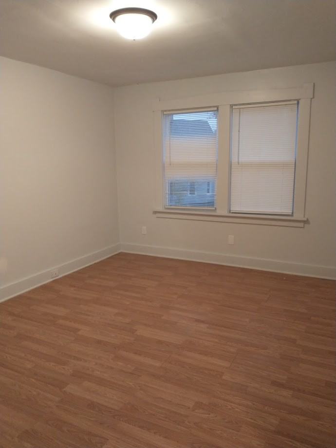 166 Crowley Avenue - 2 - 166 Upper #2 - Photo 3 of 11