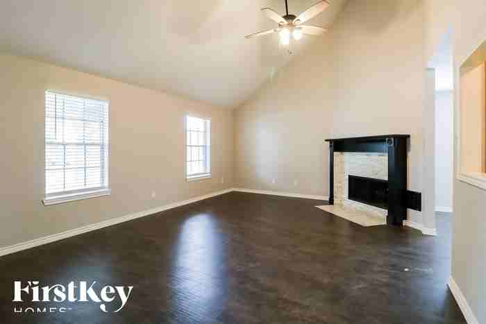 4610 Nations Dr - Photo 2 of 15