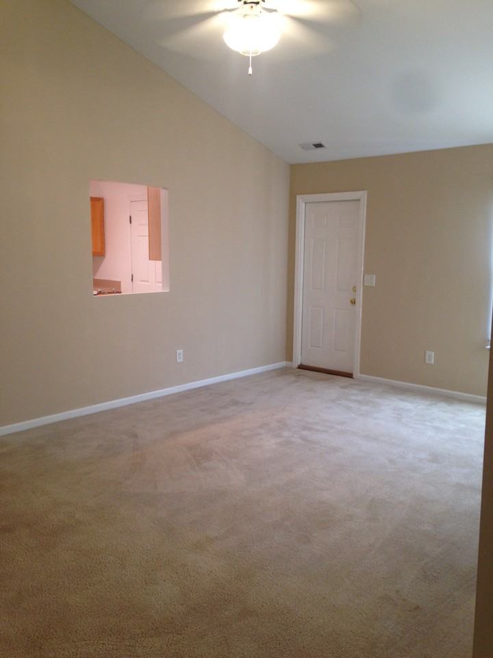 5512 Windy Valley Dr - Photo 2 of 10
