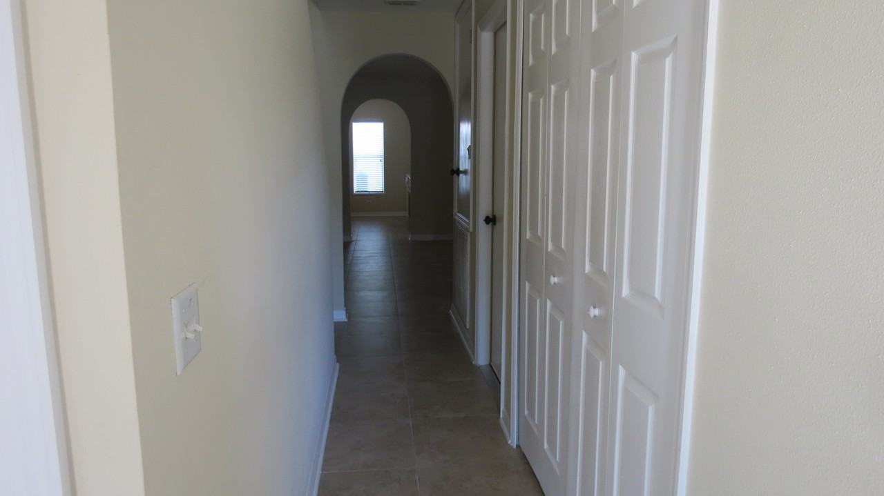 7096 St Ives Ct - Photo 2 of 15