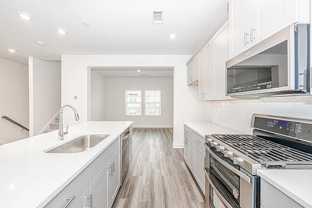 7210 Bryce Ave - Photo 1 of 1