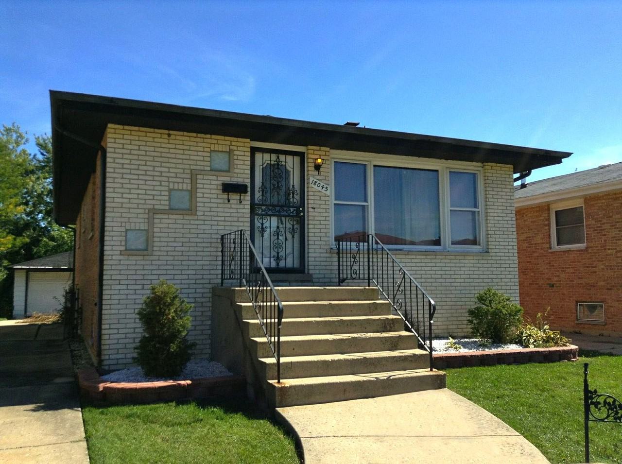 18045 Edwards Ave - Photo 2 of 13