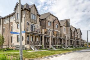 featured image of 333 Gosling Gardens #306