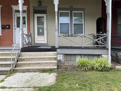 537 N Plum St - Photo 2 of 34