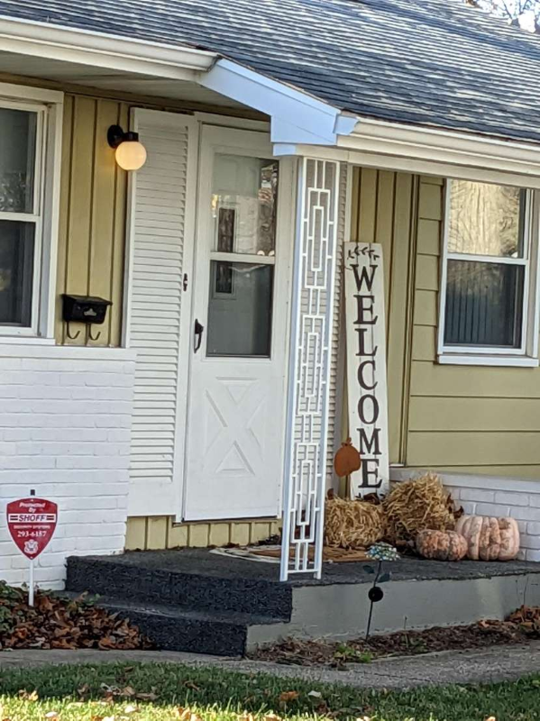 1506 Kilbourn St - Photo 2 of 26