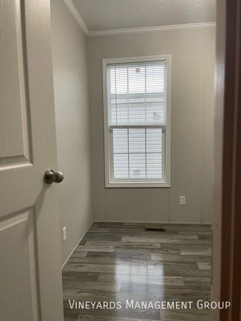 1421 1421 Madden Road - Photo 3 of 9