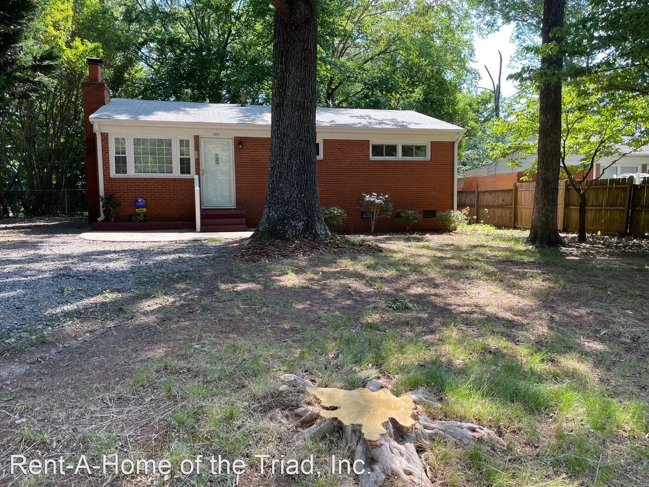 3602 Calvert St - Photo 3 of 17