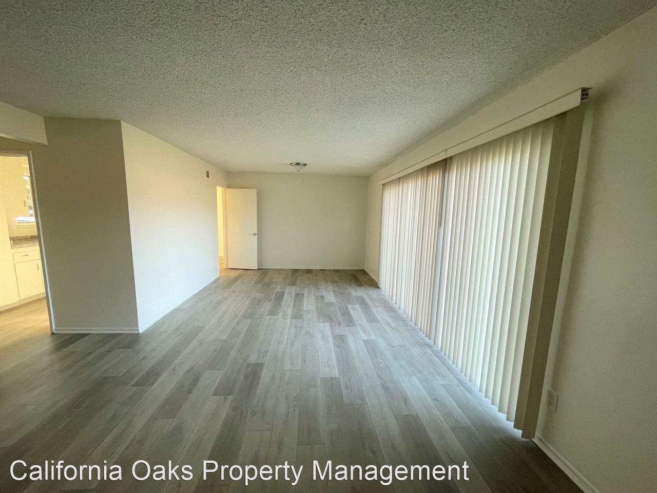 165 Verde Oak Dr - Photo 3 of 25