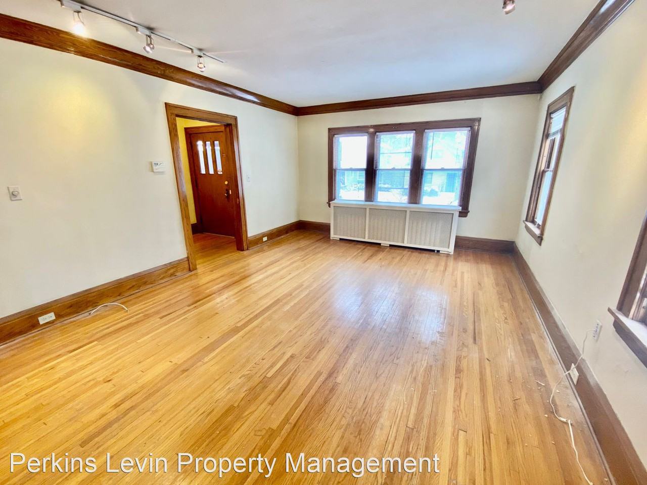 3448 Girard Ave. S - Photo 3 of 20