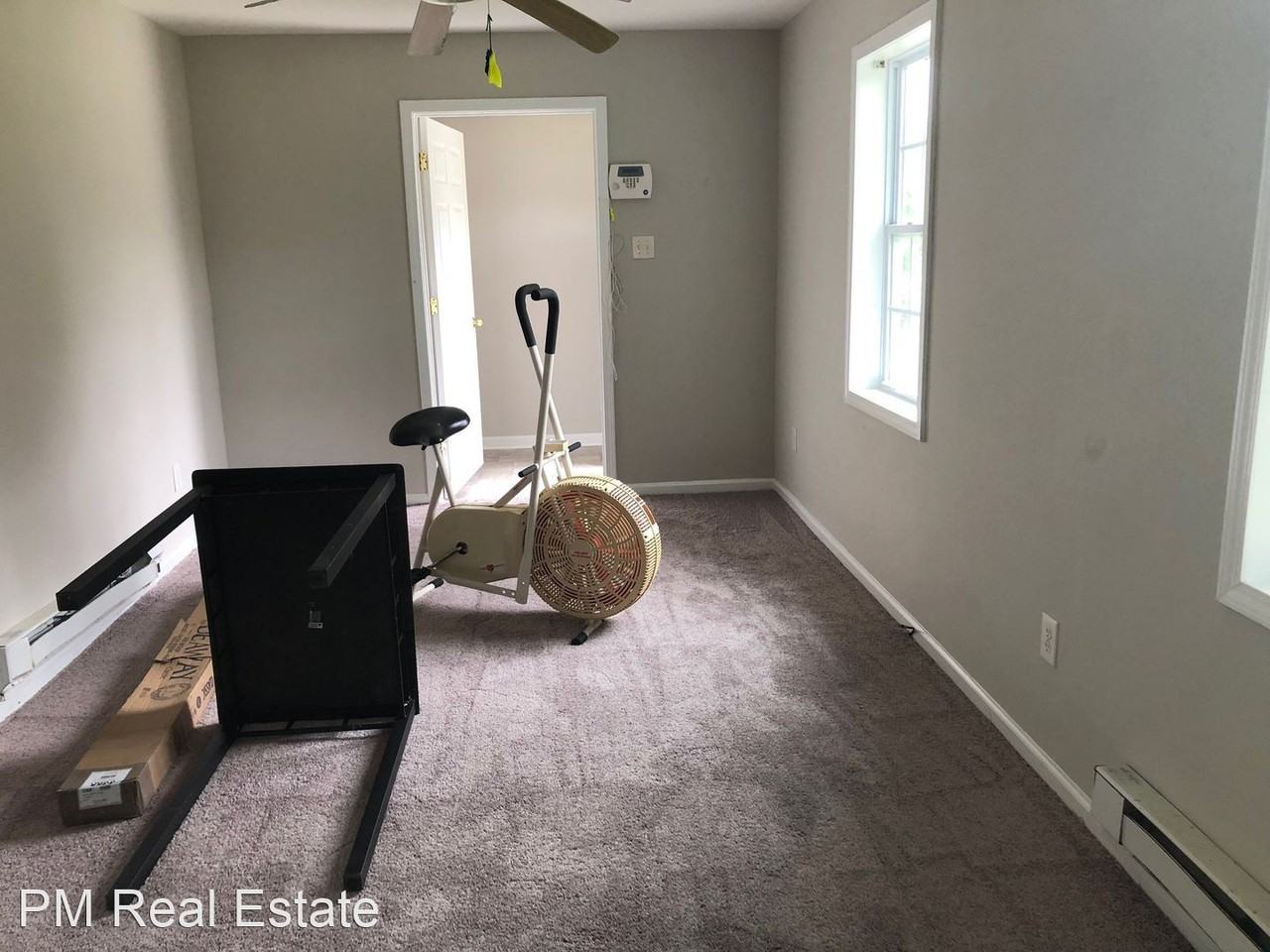 1208 Westside Dr - Photo 2 of 7