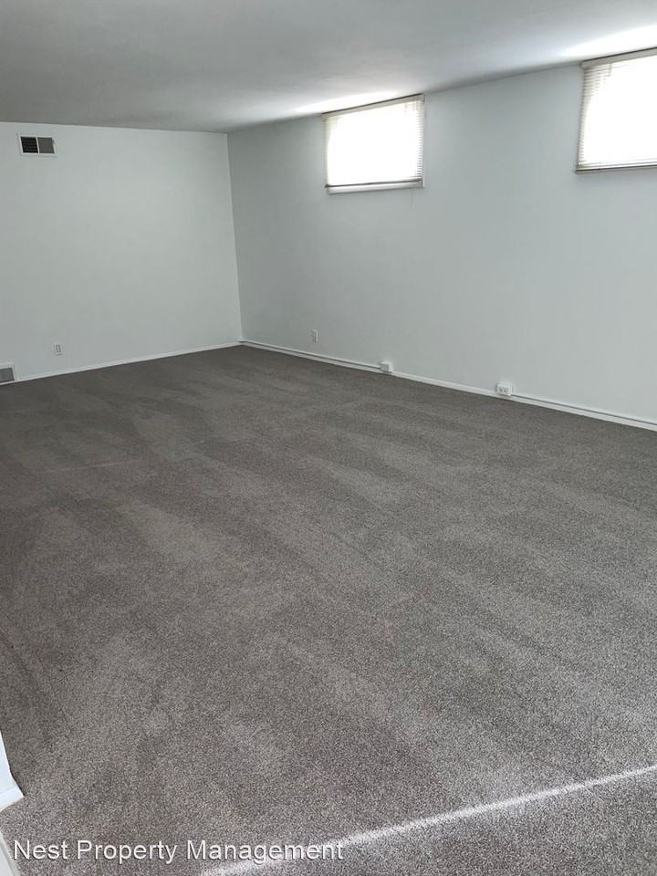 119 River St - Photo 2 of 13