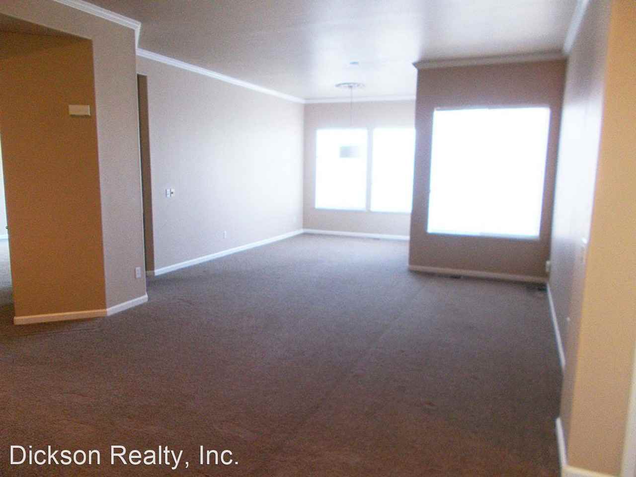 1815 Hunter Creek Rd - Photo 3 of 20