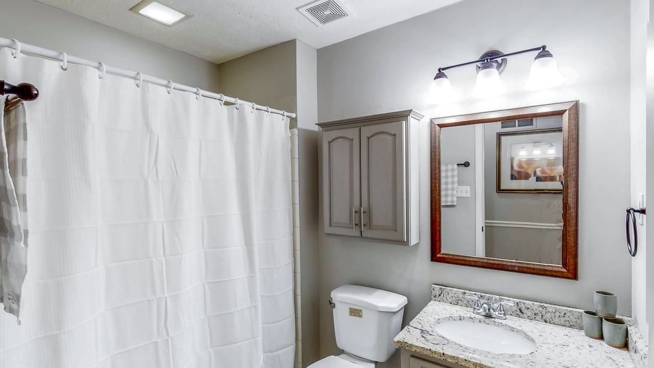 Kings Way - Photo 3 of 12