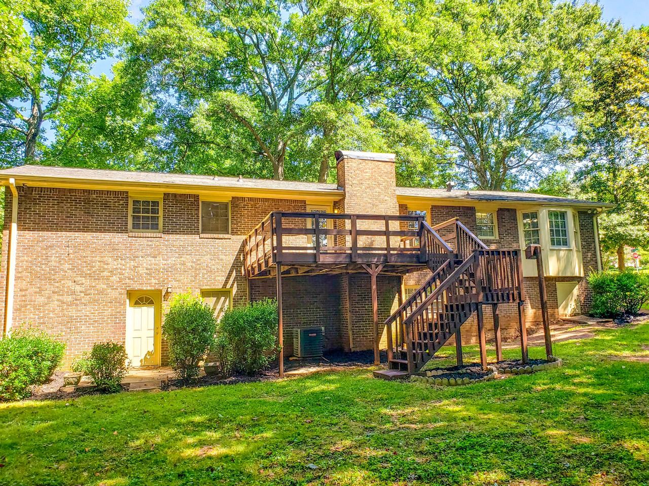 Kings Way - Photo 6 of 12