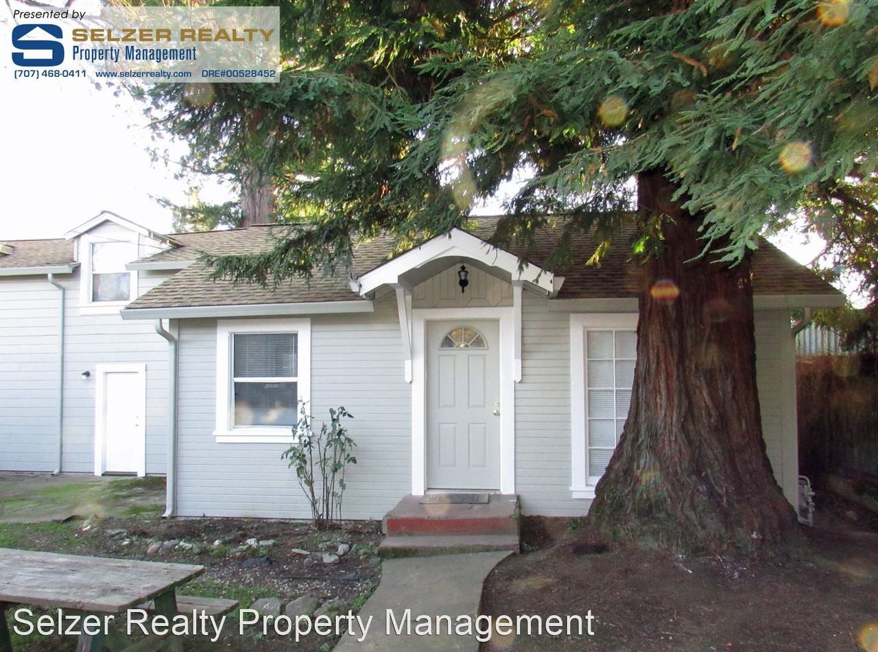 39 & 41 E. San Francisco Ave. Apartments in Willits, CA 95490 Zumper