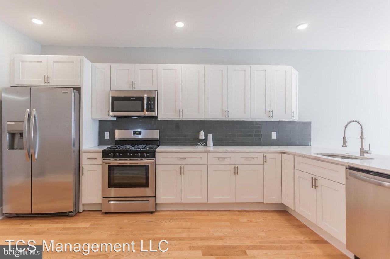 2519 Cecil B. Moore Ave. - Photo 2 of 22