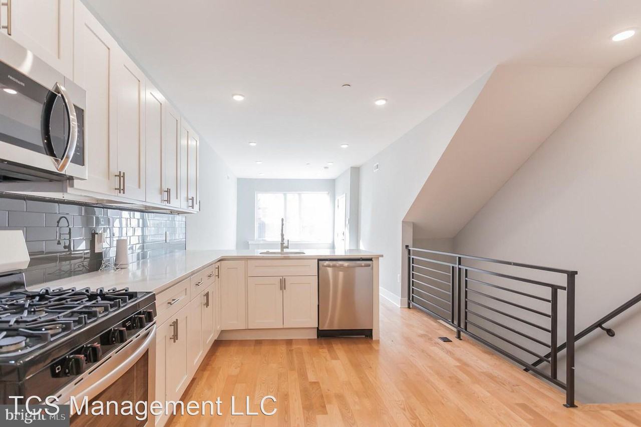 2519 Cecil B. Moore Ave. - Photo 3 of 22
