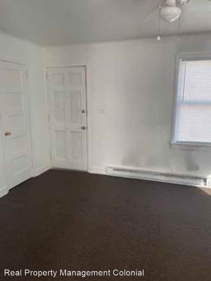 Circle Drive - Photo 3 of 5