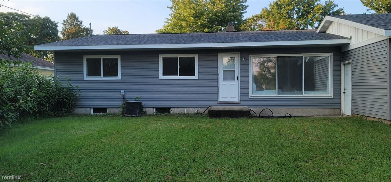 551 W Franklin Ave - Photo 3 of 6