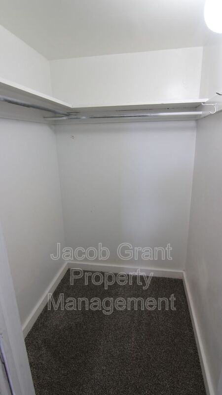 158 S 10th Ave - Photo 7 of 13