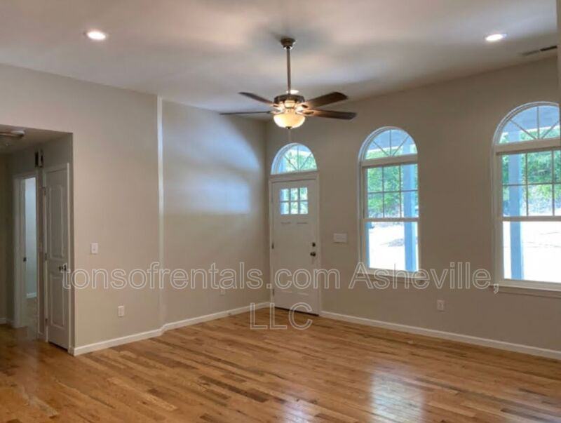31 John Halford Ct - Photo 3 of 23