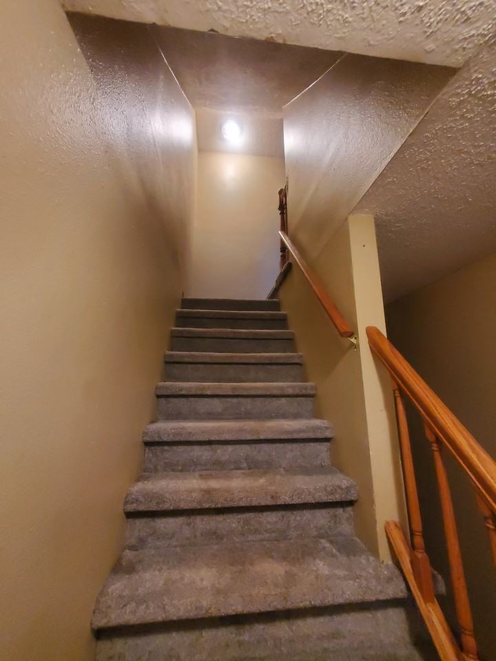 201 3rd Ave - Photo 2 of 8