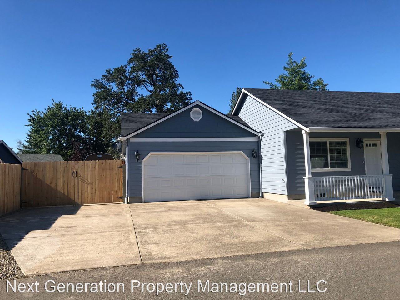 88064 Pine St - Photo 2 of 27