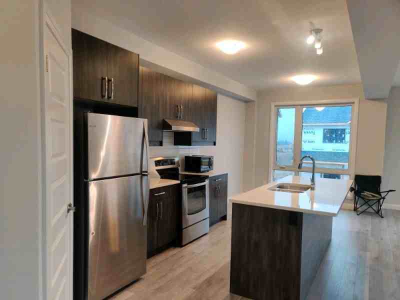 819 Kleinburg Drive 49 - Photo 3 of 6