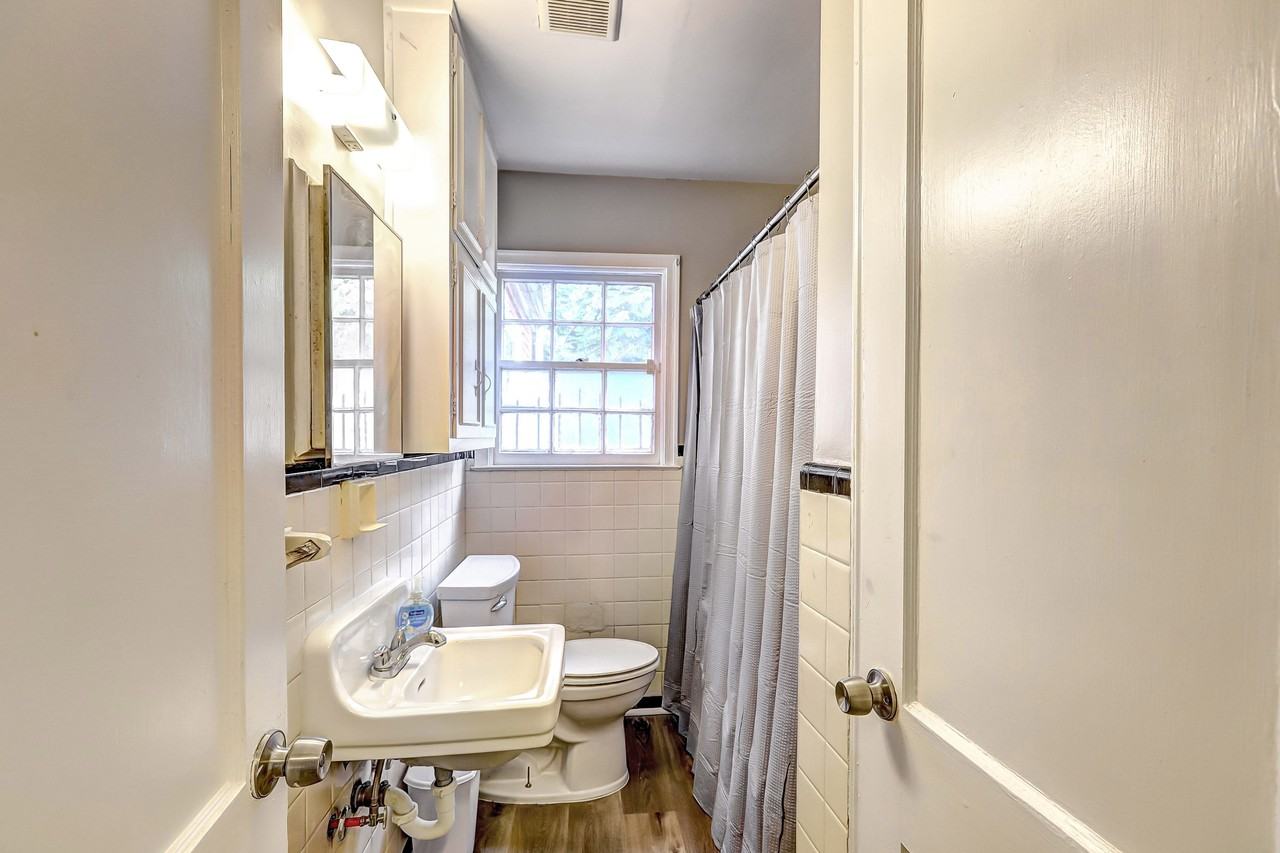 Mellview Ave Sw - Photo 5 of 28