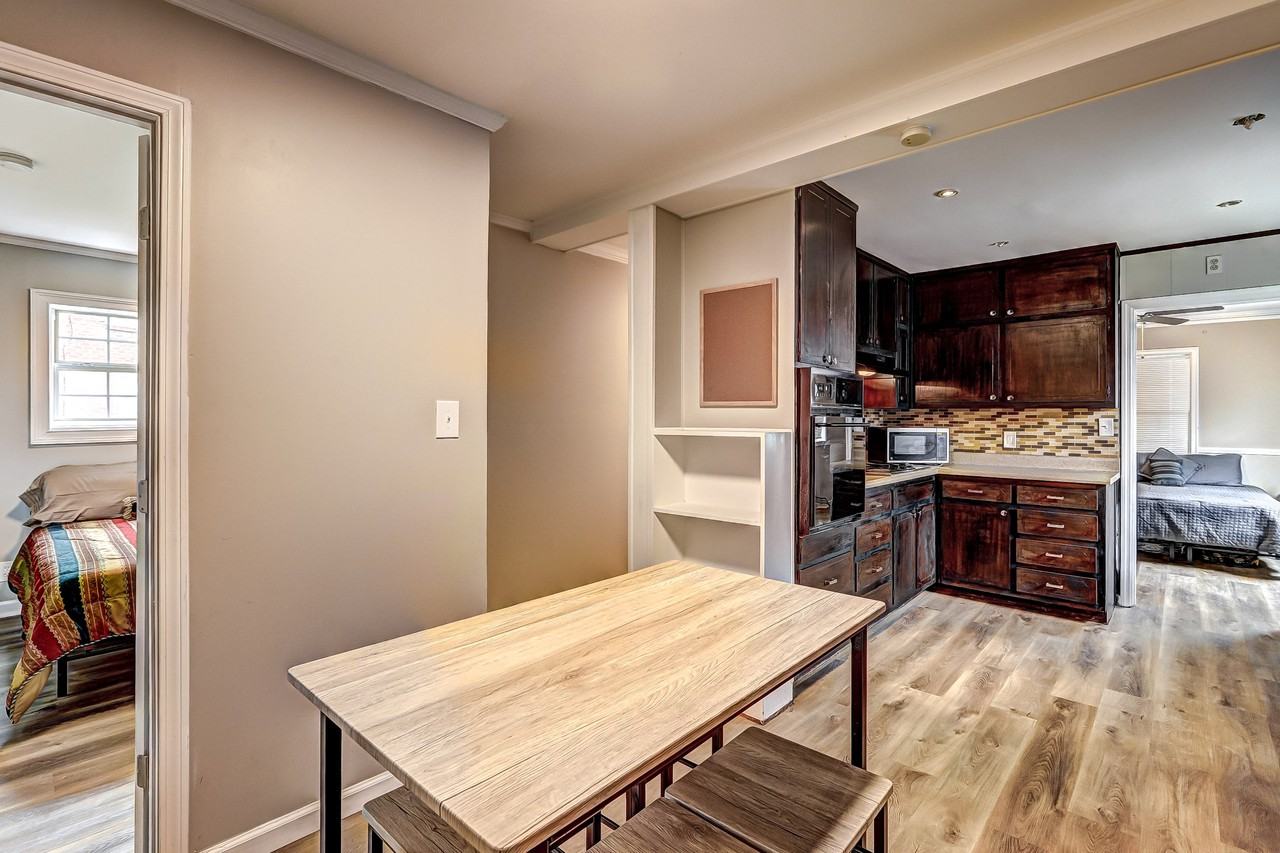 Mellview Ave Sw - Photo 7 of 28