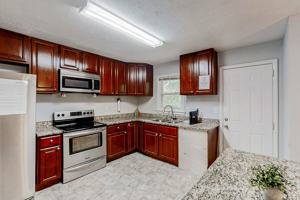 featured image of Emerald Lake Dr